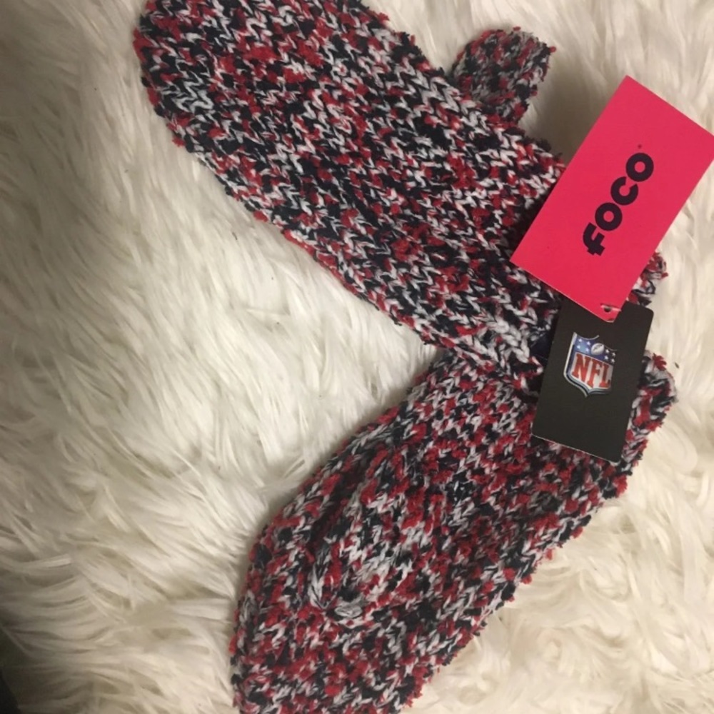 Patriots Gloves